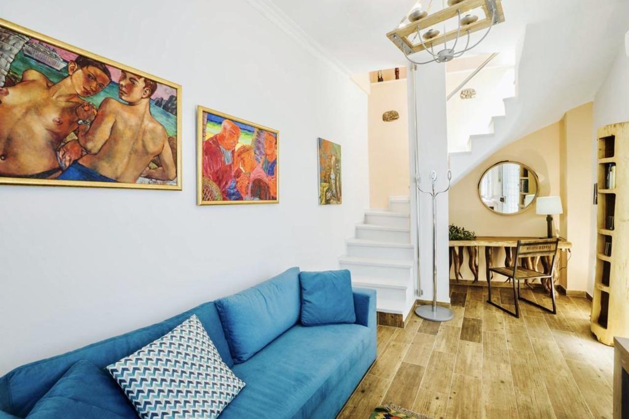 Cosmopolitan House Holiday home *