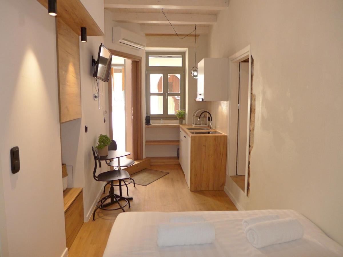Eva Guest house