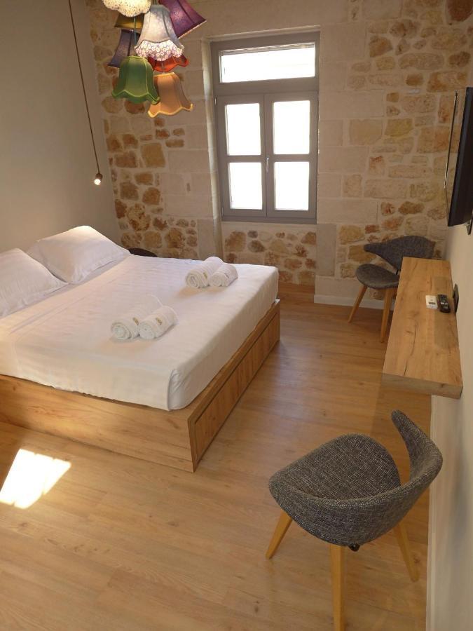 Eva Guest house *