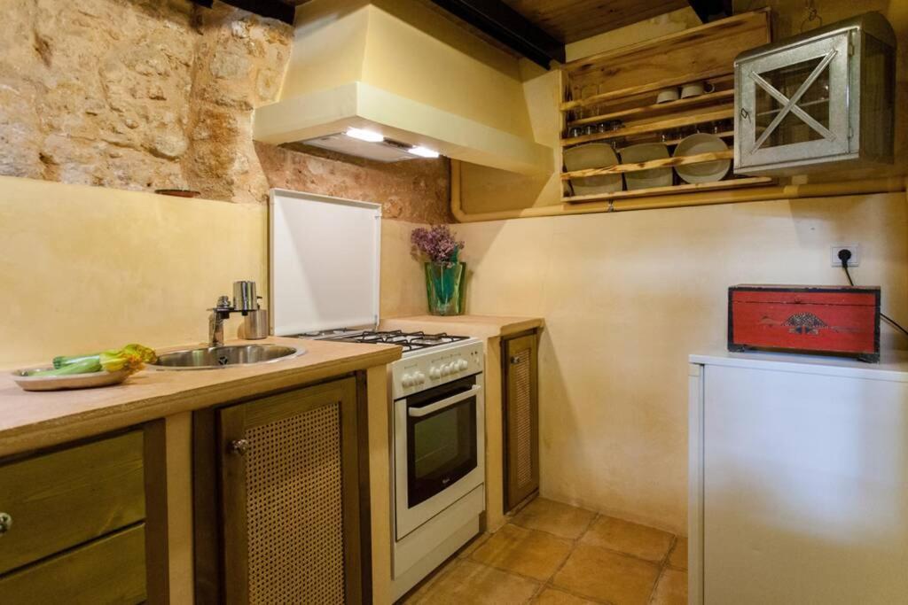 History And Charm Apartment