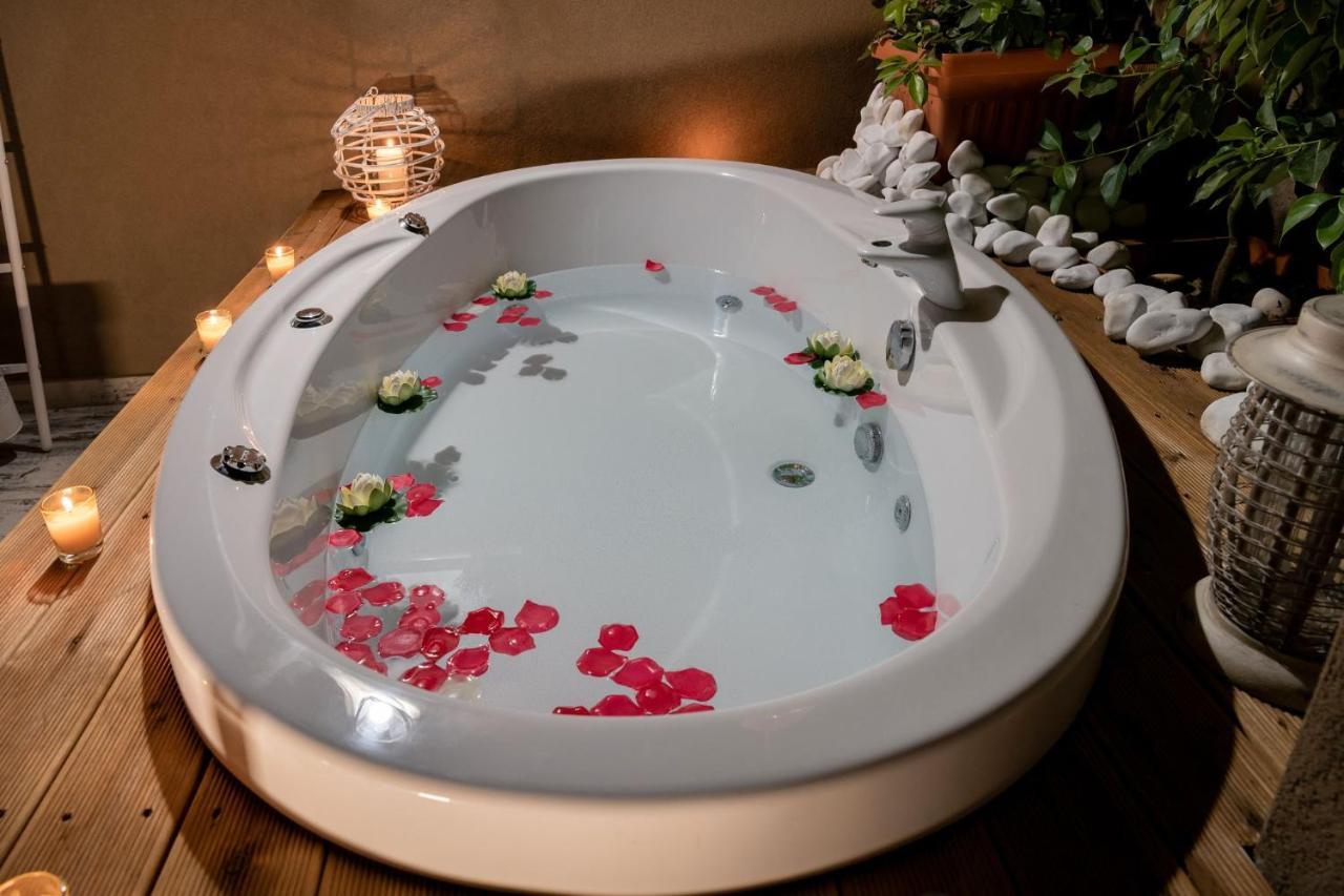 Appartement Castello Luxury With Private Jacuzzi