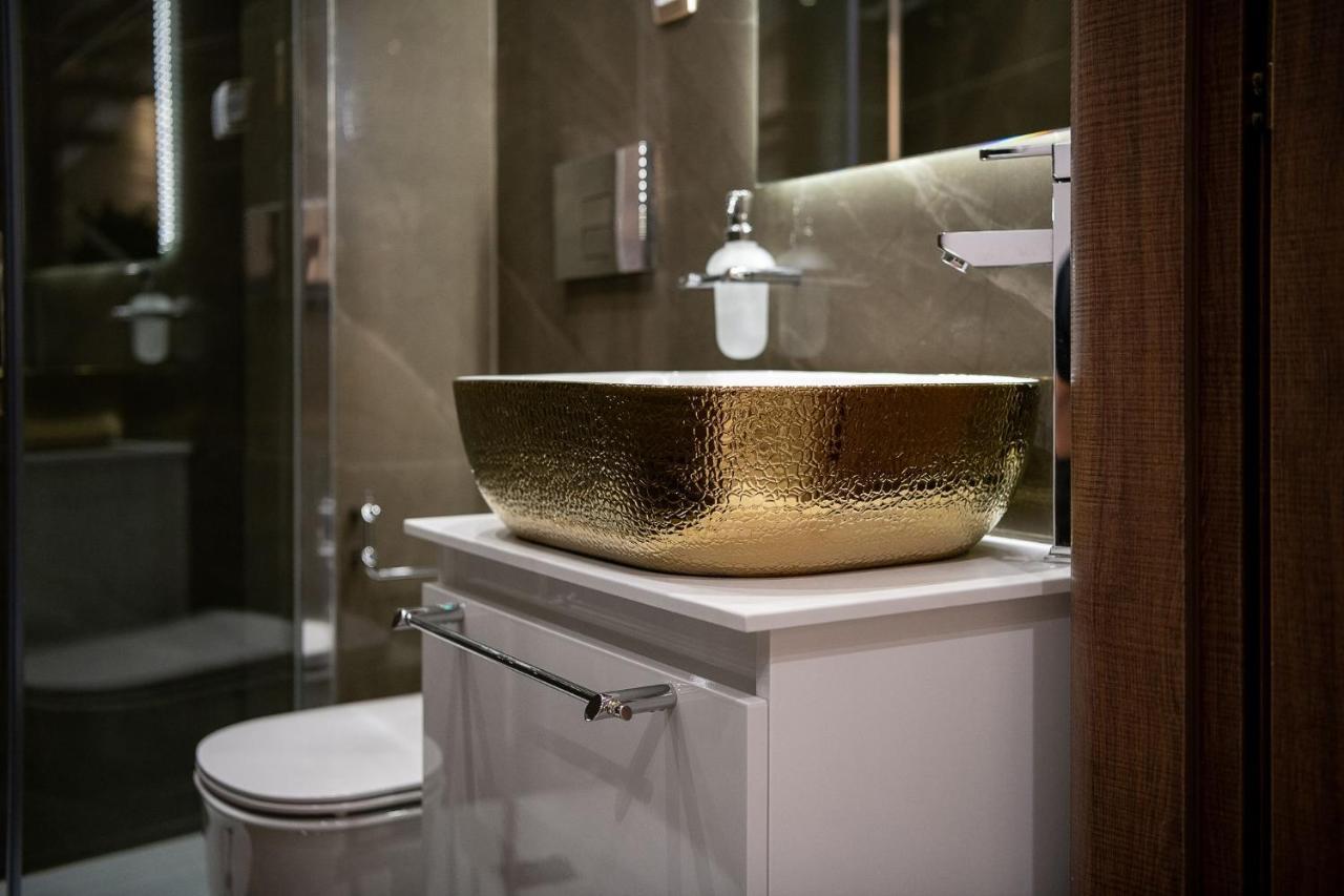 Castello Luxury With Private Jacuzzi Apartment Chania (Crete)