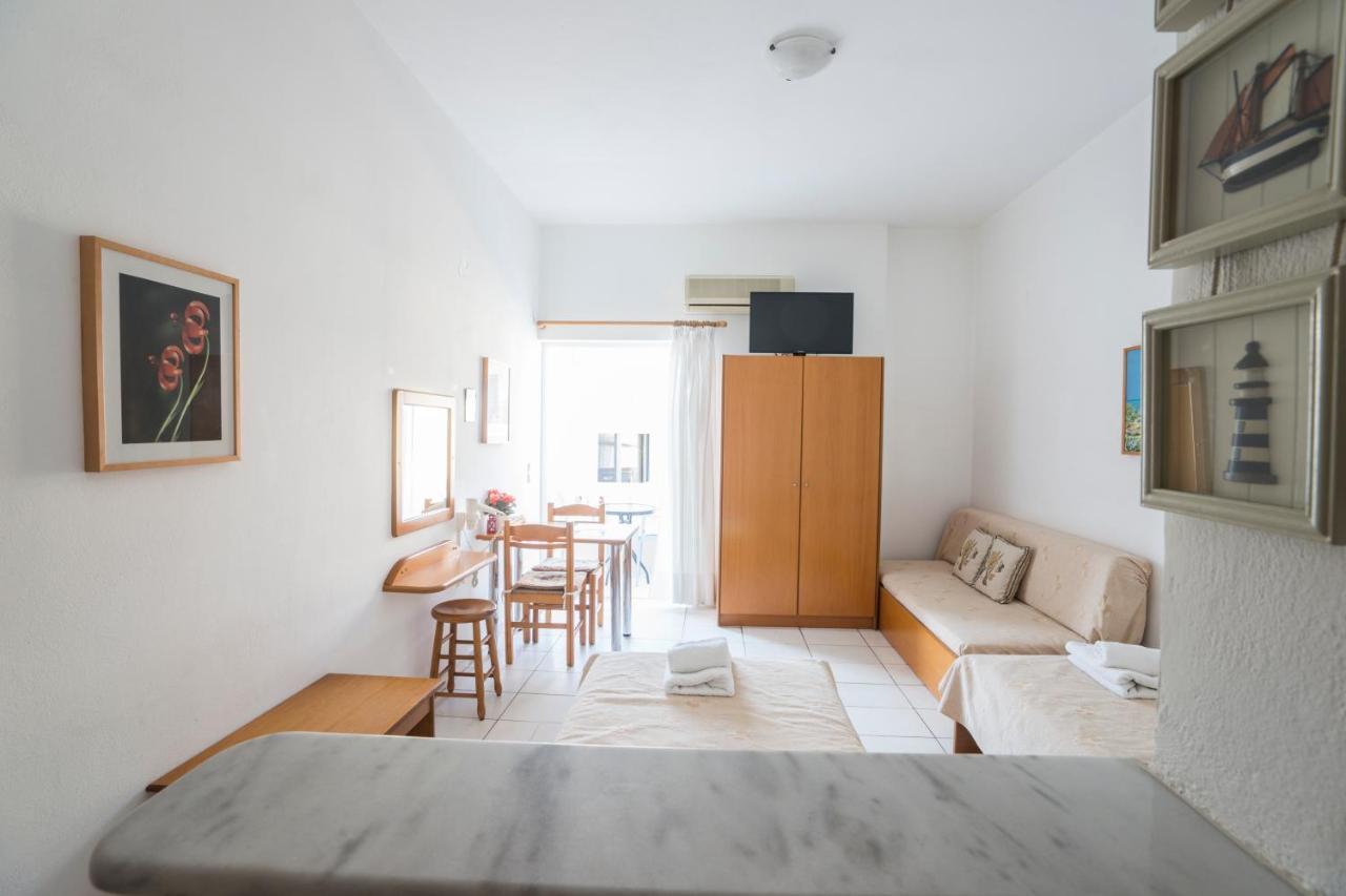 Stratis Aparthotel