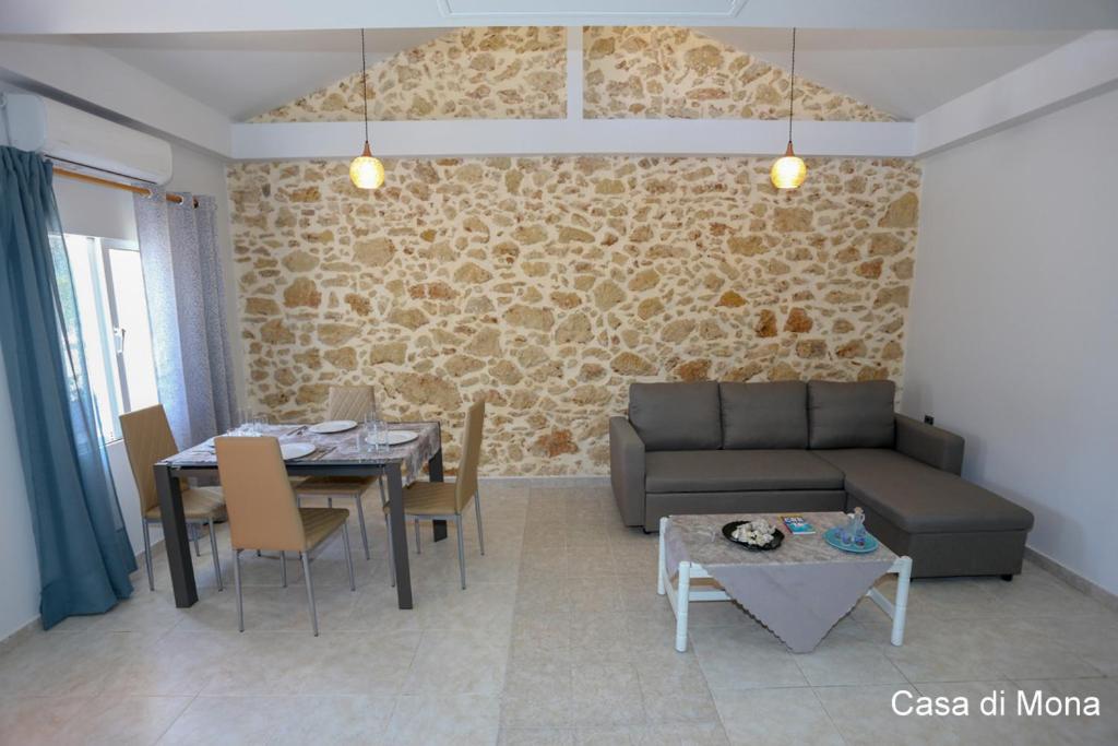 Casa Di Mona *