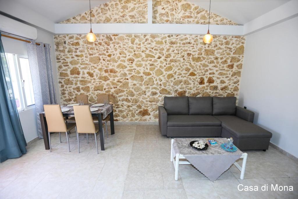 Casa Di Mona