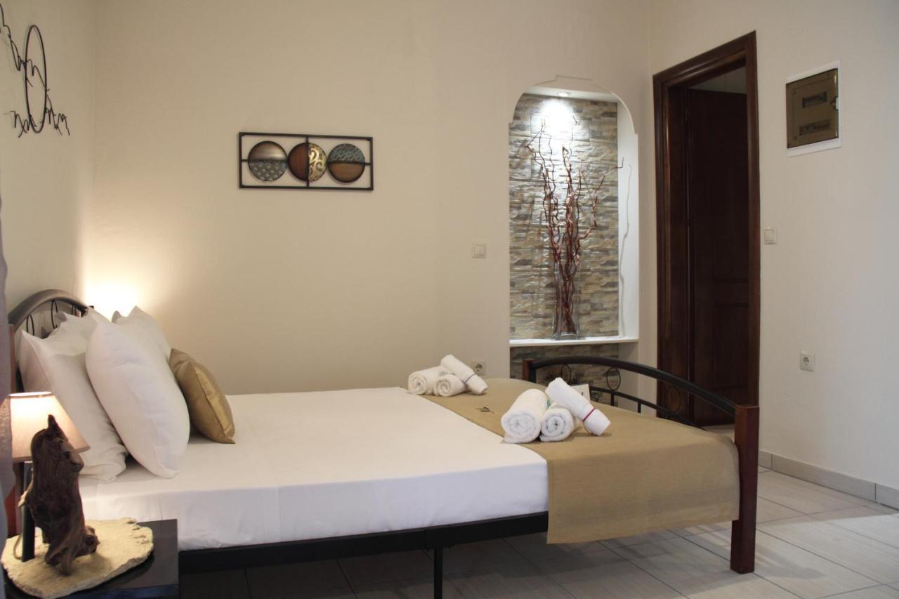 Miltos Aspasia Chrissi Akti Chania