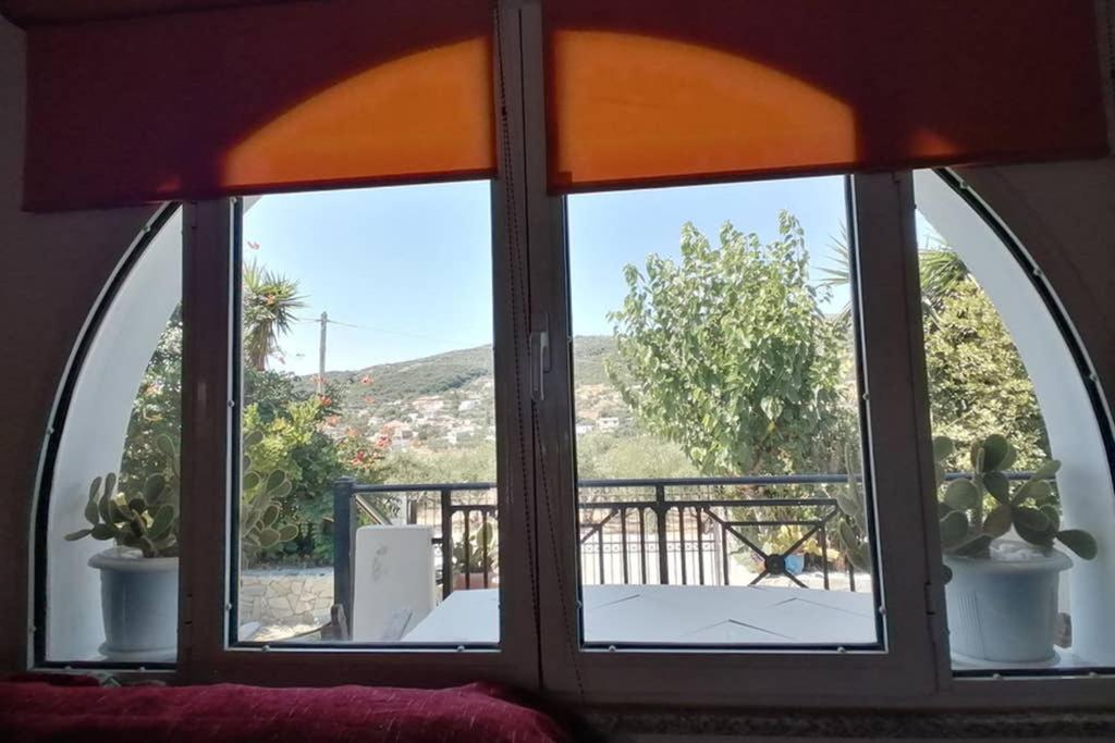 Dina * Chania (Crete)