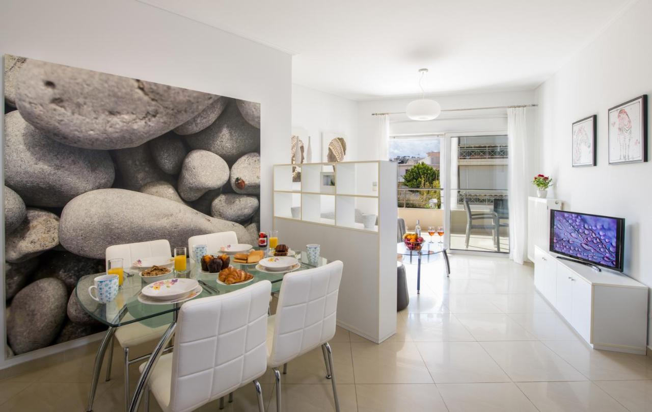 Apartment Sweet Breeze *