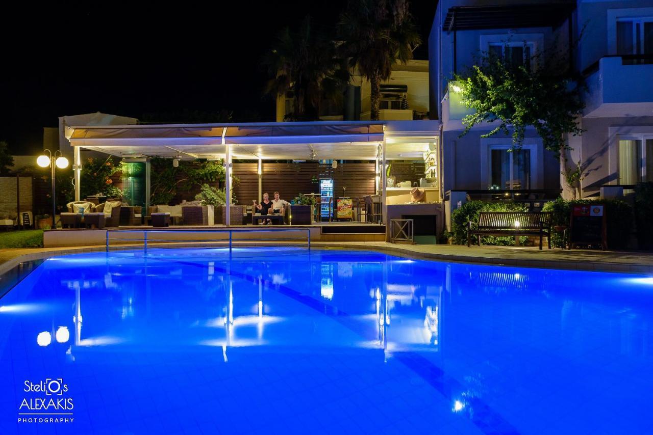 Corinna Mare Aparthotel 3*