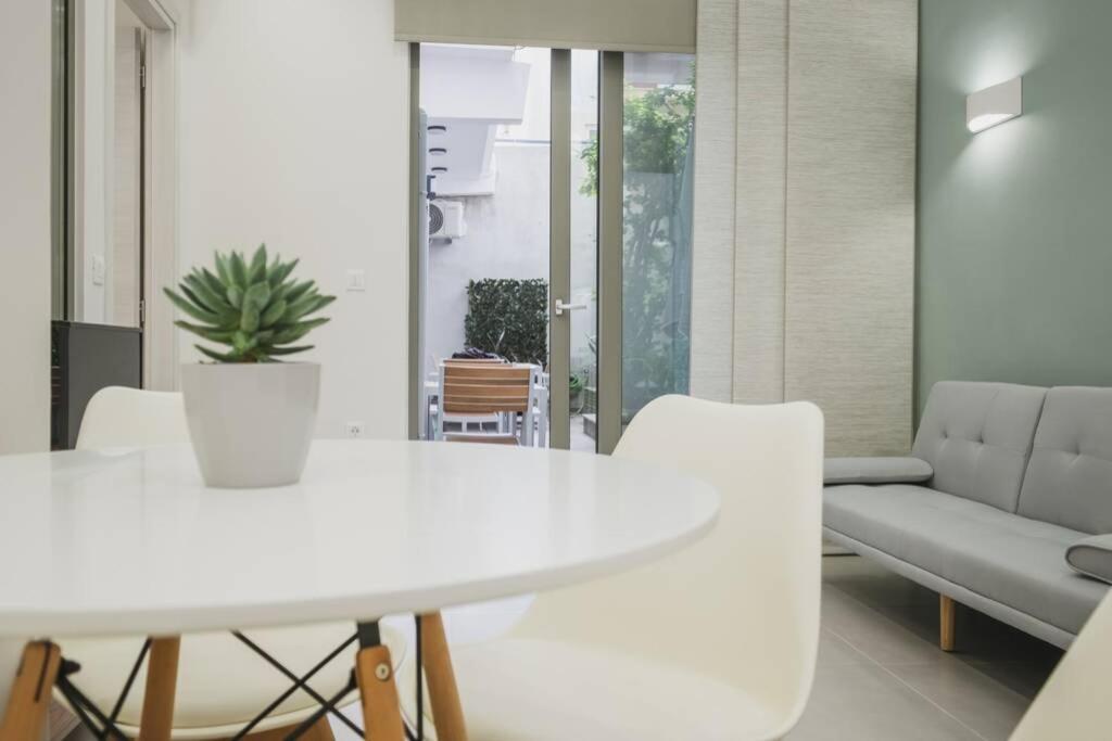 Apartment Peris 1 - Near Old Town With Parking *