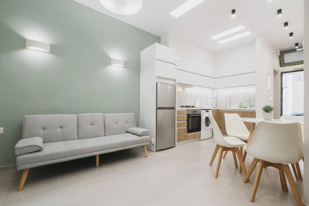 Peris 1 - Near Old Town With Parking Apartment Chania (Crete)
