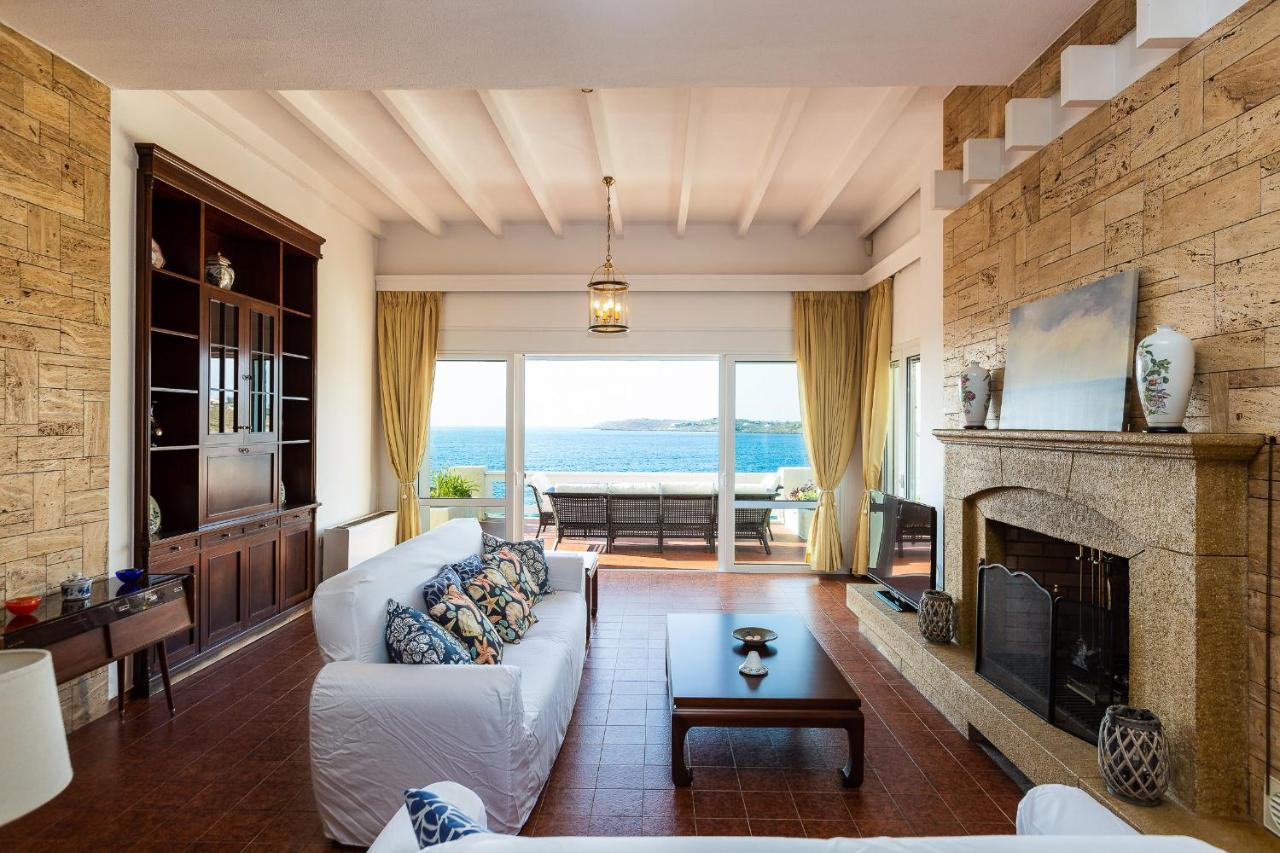 Cape Villa *