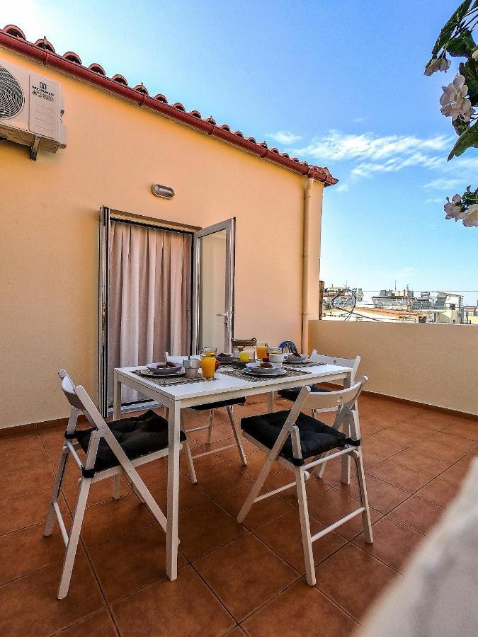 Nikis 2 Apartment *