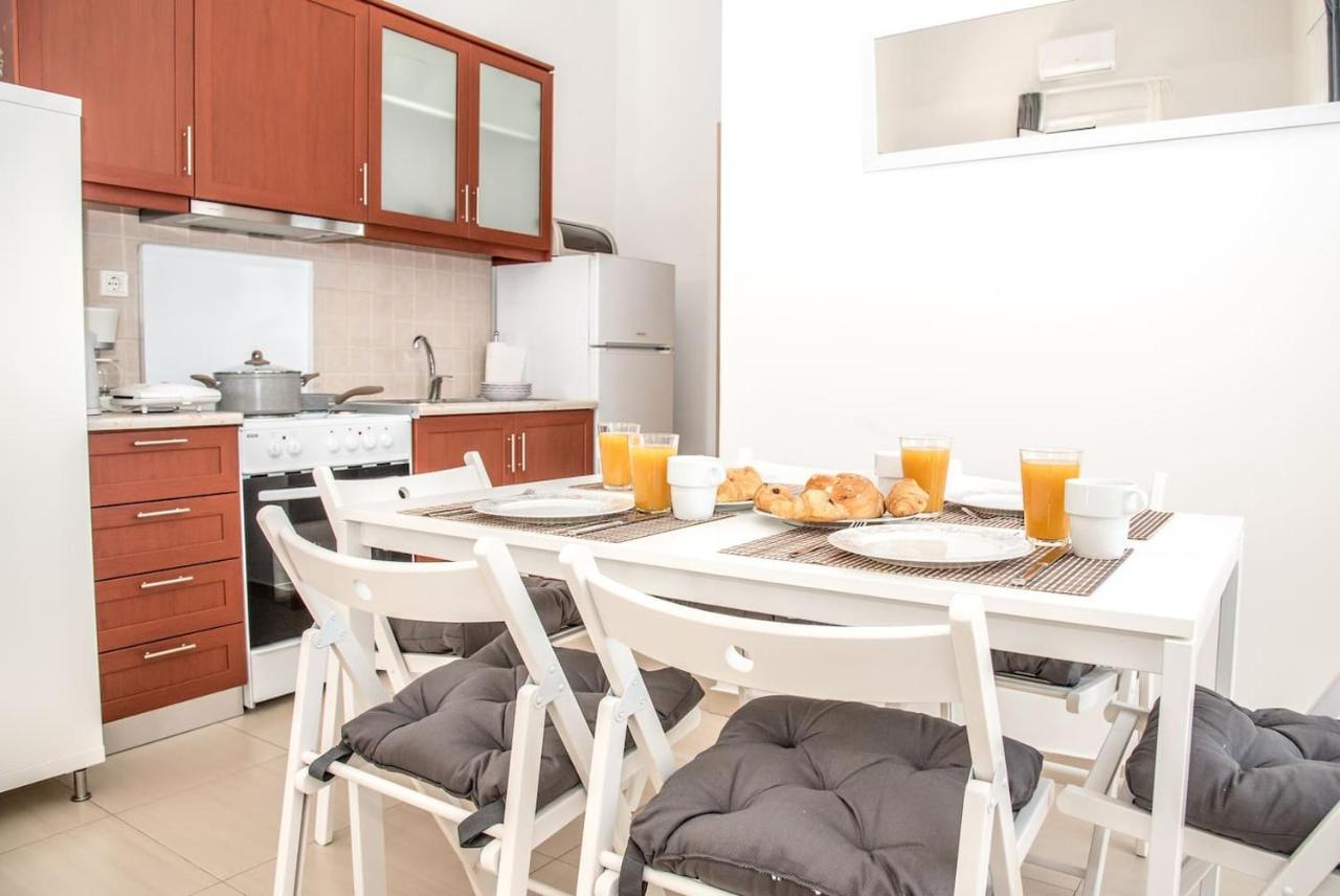 Nikis Apartment *