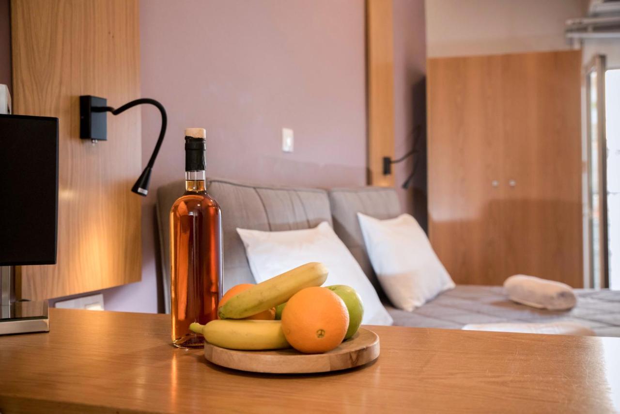 Semeli Studios Apartment *