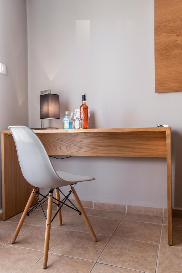 Semeli Studios Apartment