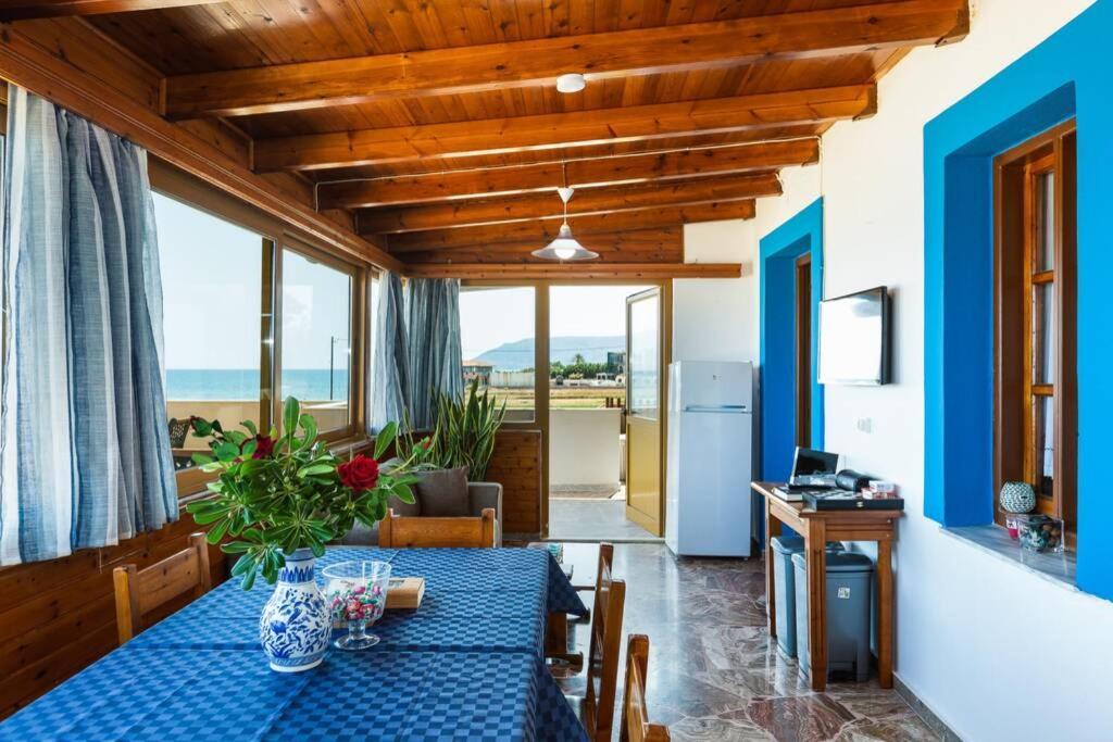 Effie Front With Pool Apartment Chania (Crete)