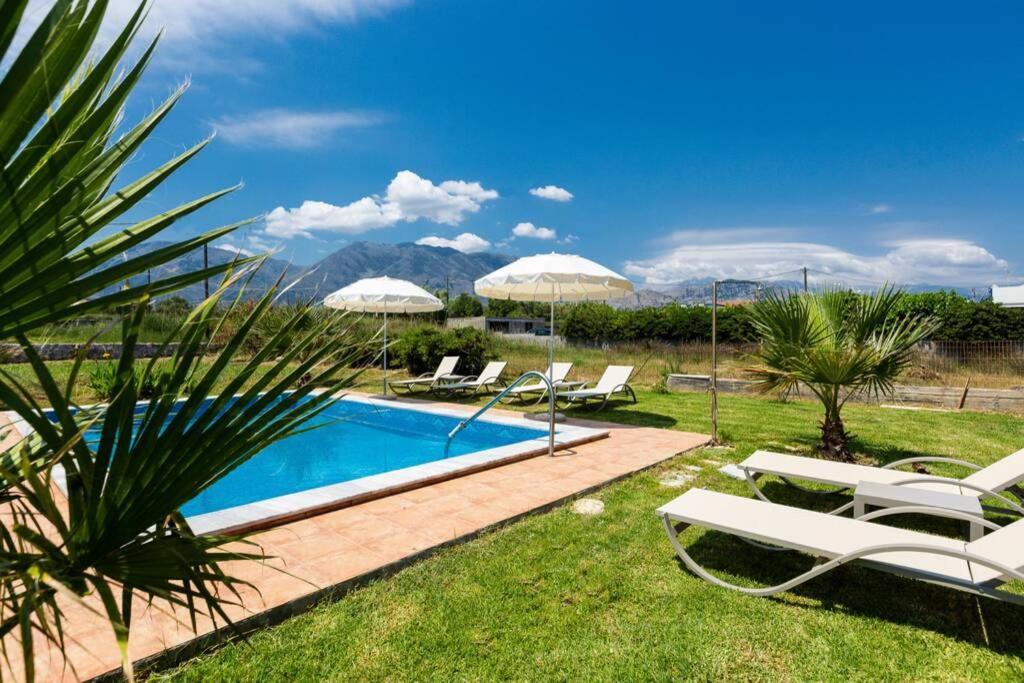 Effie Front With Pool Appartement Chania (Crete)