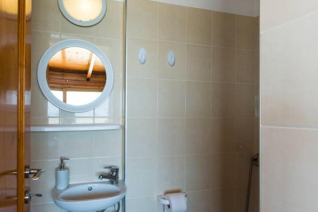 Effie Front With Pool Apartment Chania (Crete)