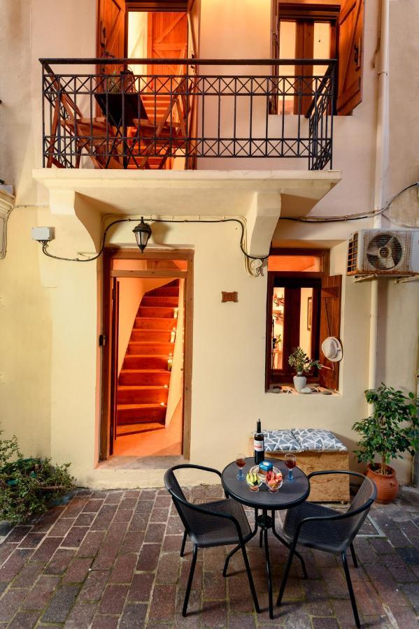 Holiday home Casa Artia *