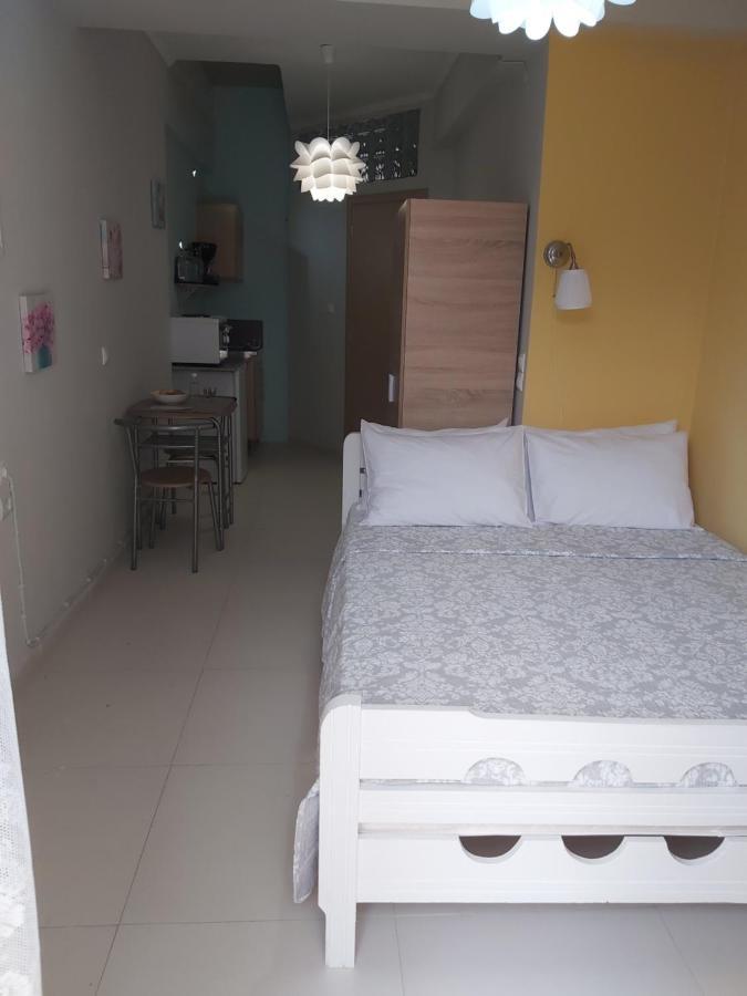 Apartment Konstantina's Near The