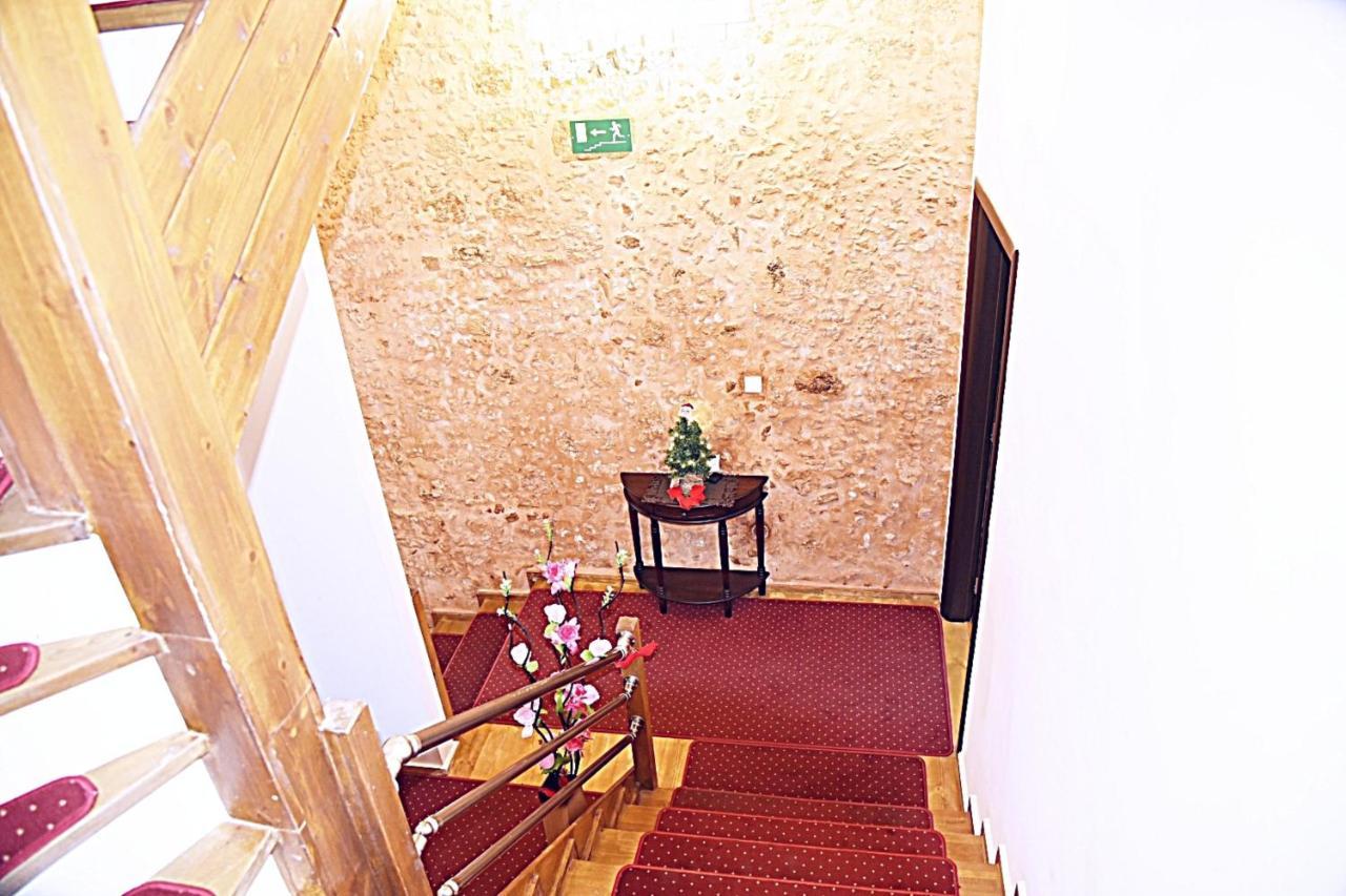 Santrivani Aparthotel