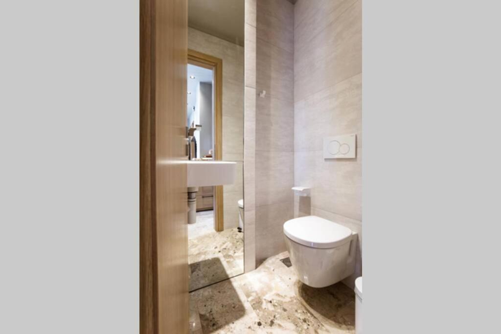 House 8 - In The Heart Of Venetian Town W. Parking Apartment Chania (Crete)