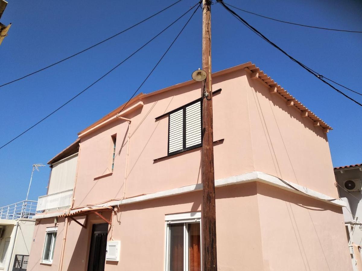Apartment Nelly's Studio One In Nea Chora Beach Chania