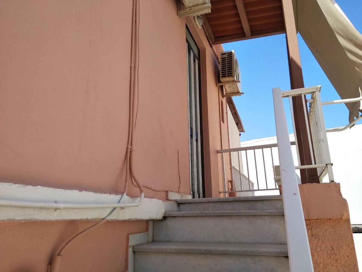 Apartment Nelly's Studio One In Nea Chora Beach Chania