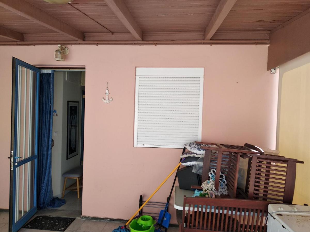 Nelly's Studio One In Nea Chora Beach Chania Apartment