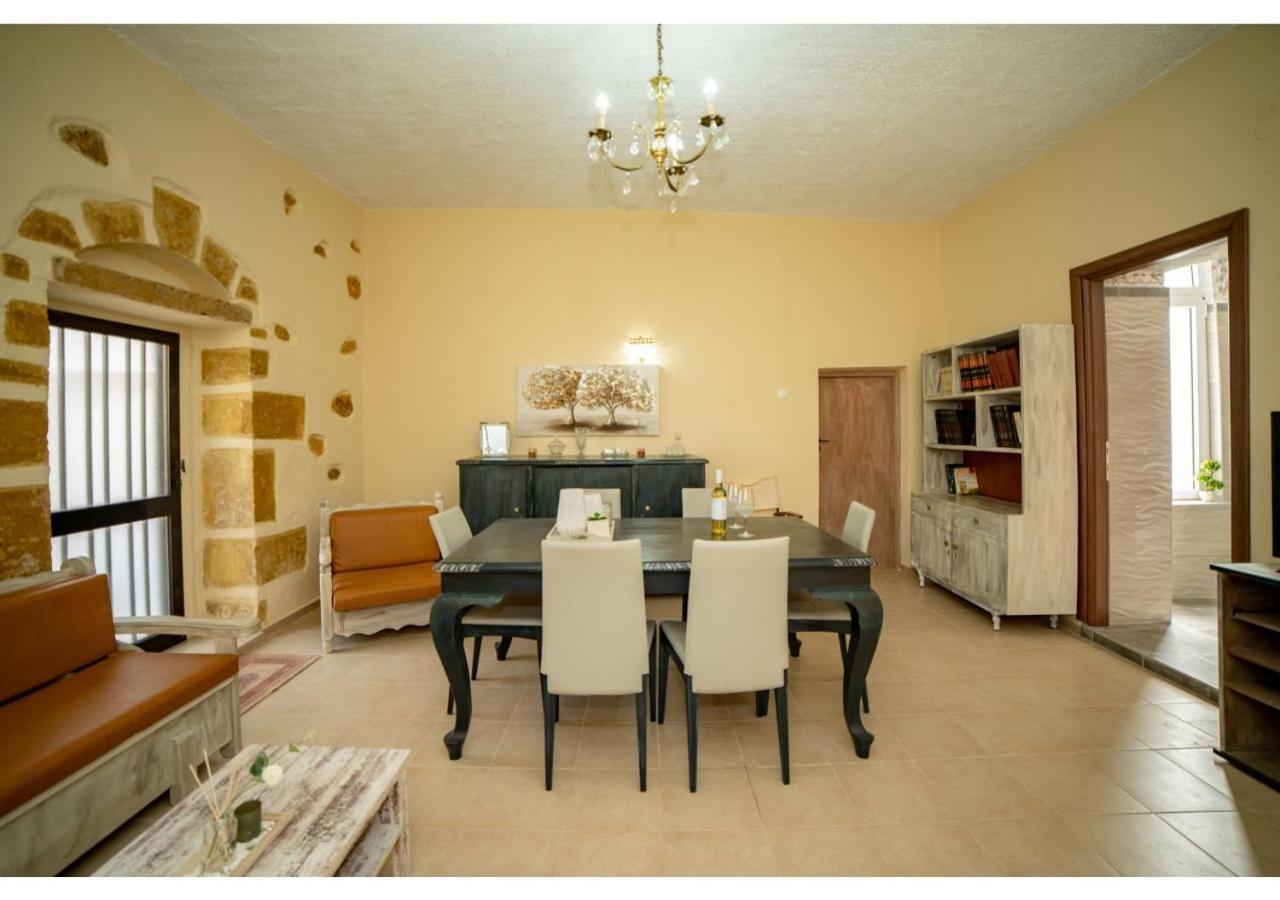 La Casa De Alexandros Apartment