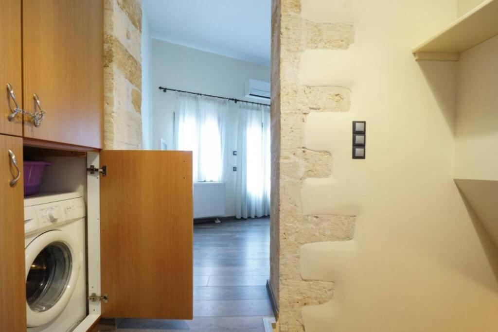 Character House In The Heart Of Chania Old Town *