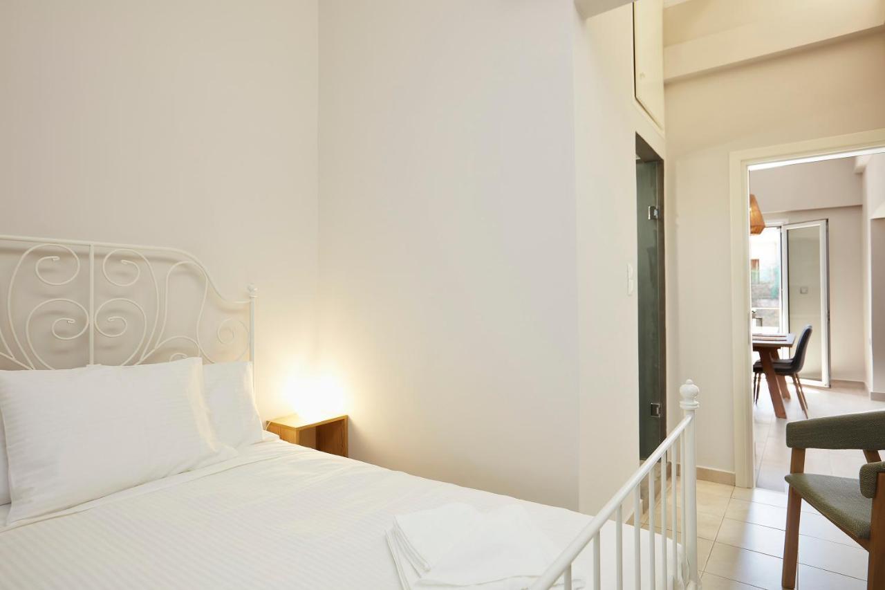 Chrissula Homeleader Appartement *