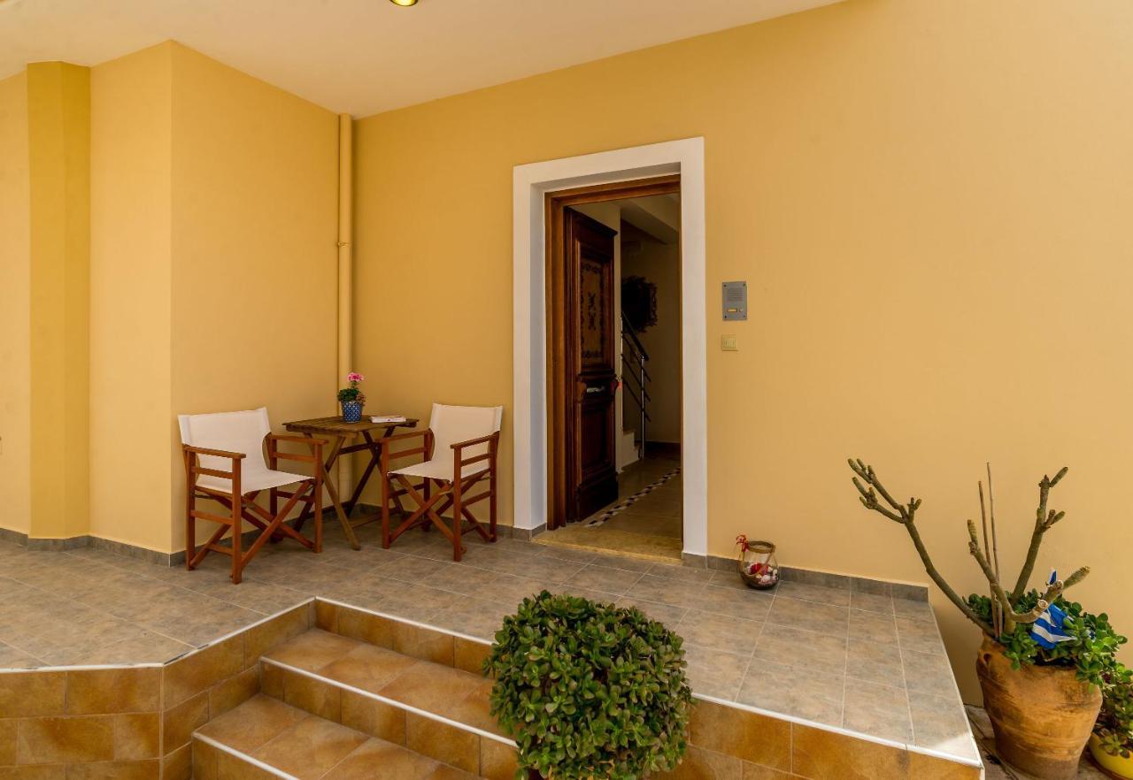 Amphitrite House *