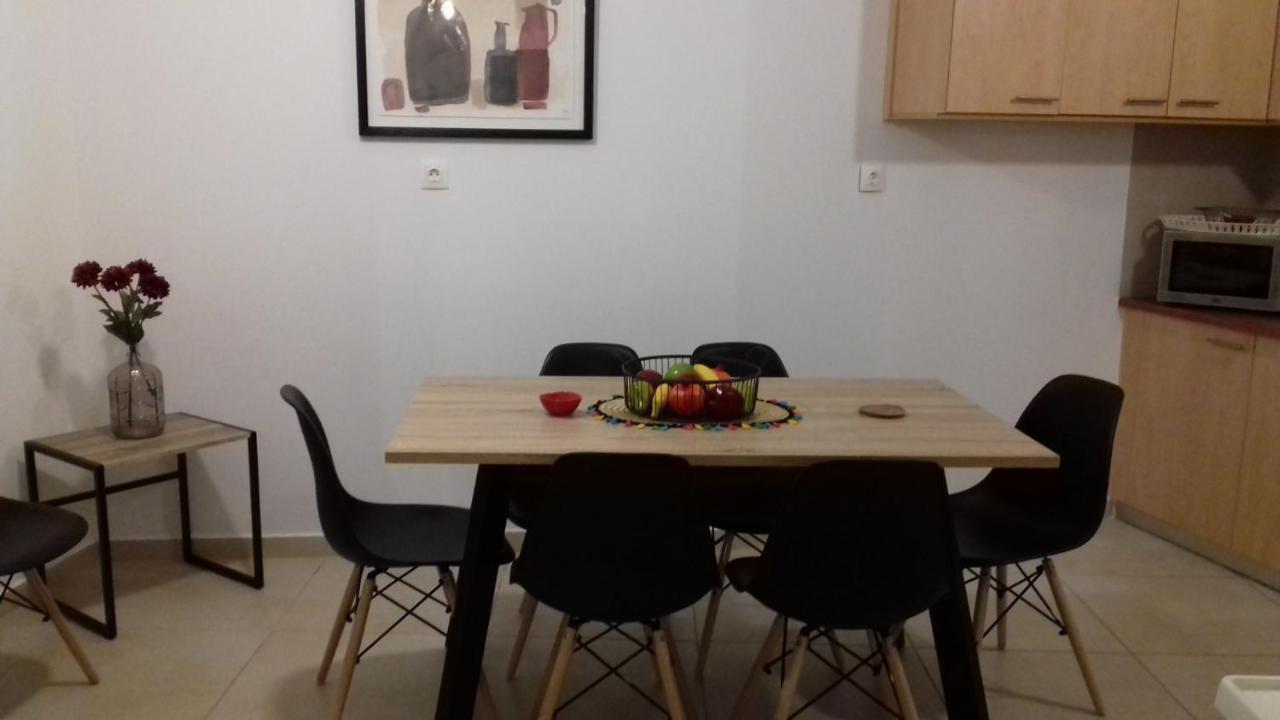 Appartement With Courtyard In Beating Heart Of Old Town!