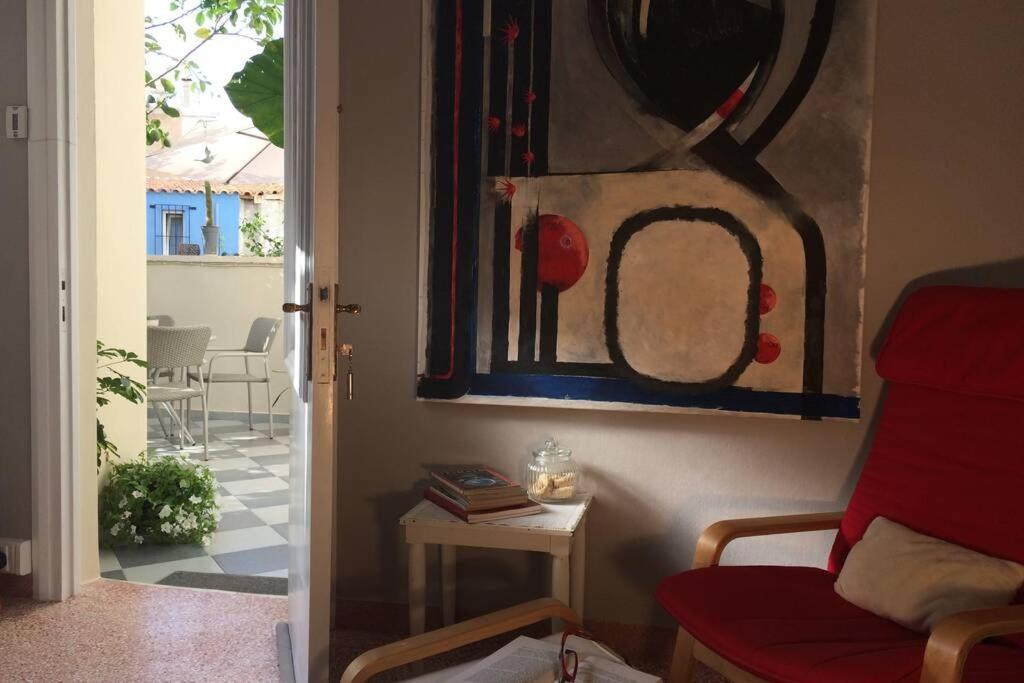 Colorful 110 M2 House In Chania Center! *