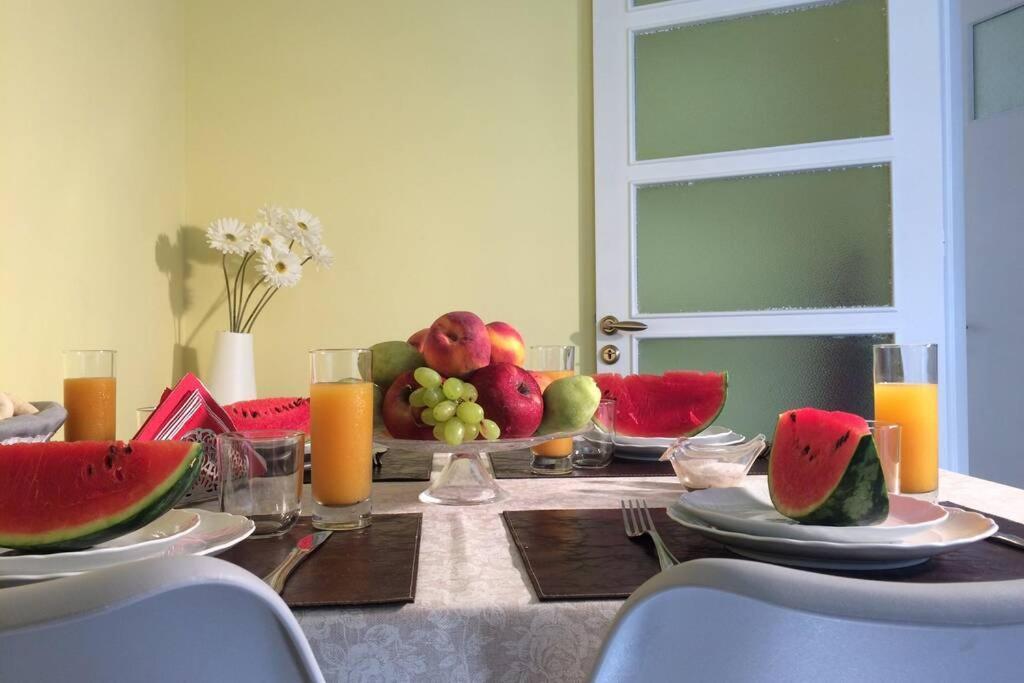 Colorful 110 M2 House In Chania Center!