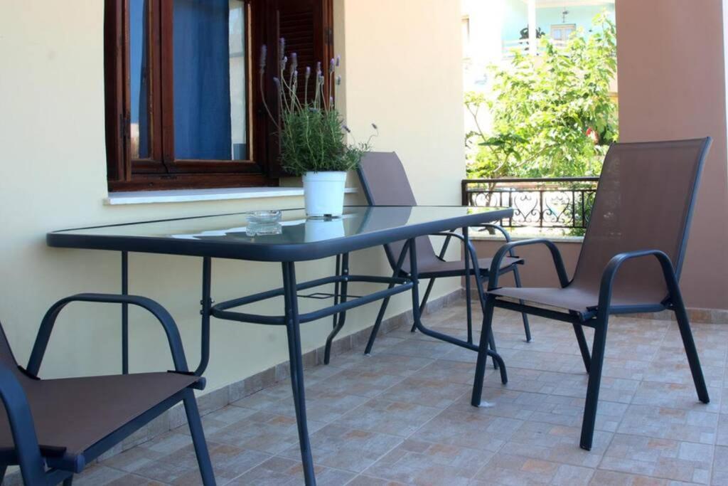 Daphne's House Families Only * Chania (Crete)
