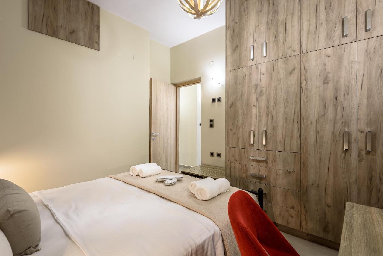 Gianna's 'superb' Apartment