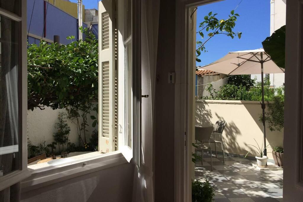 Colorful 110 M2 House In Chania Center!