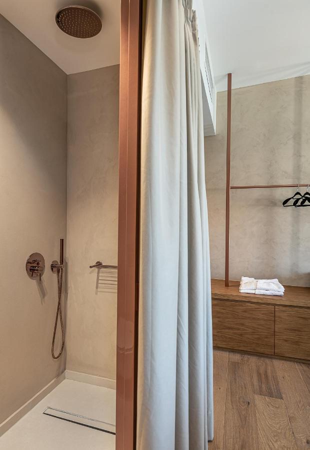 Anassa Chania Boutique *