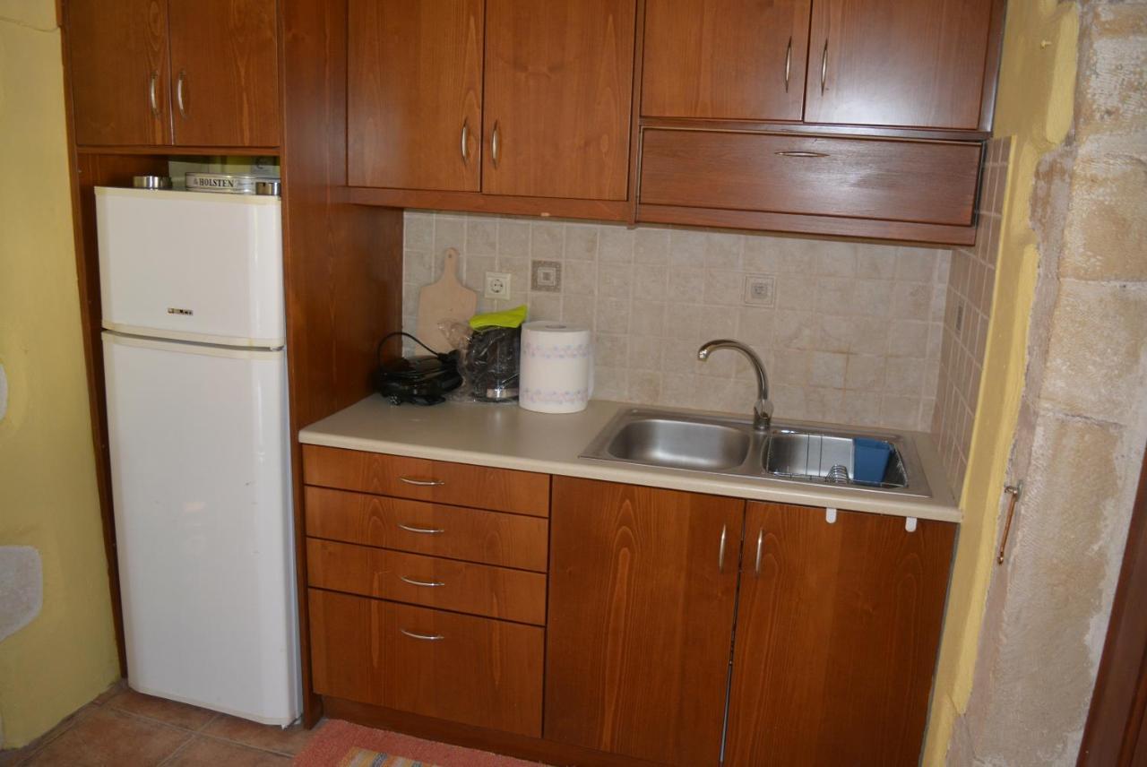 Sergios Holiday home *