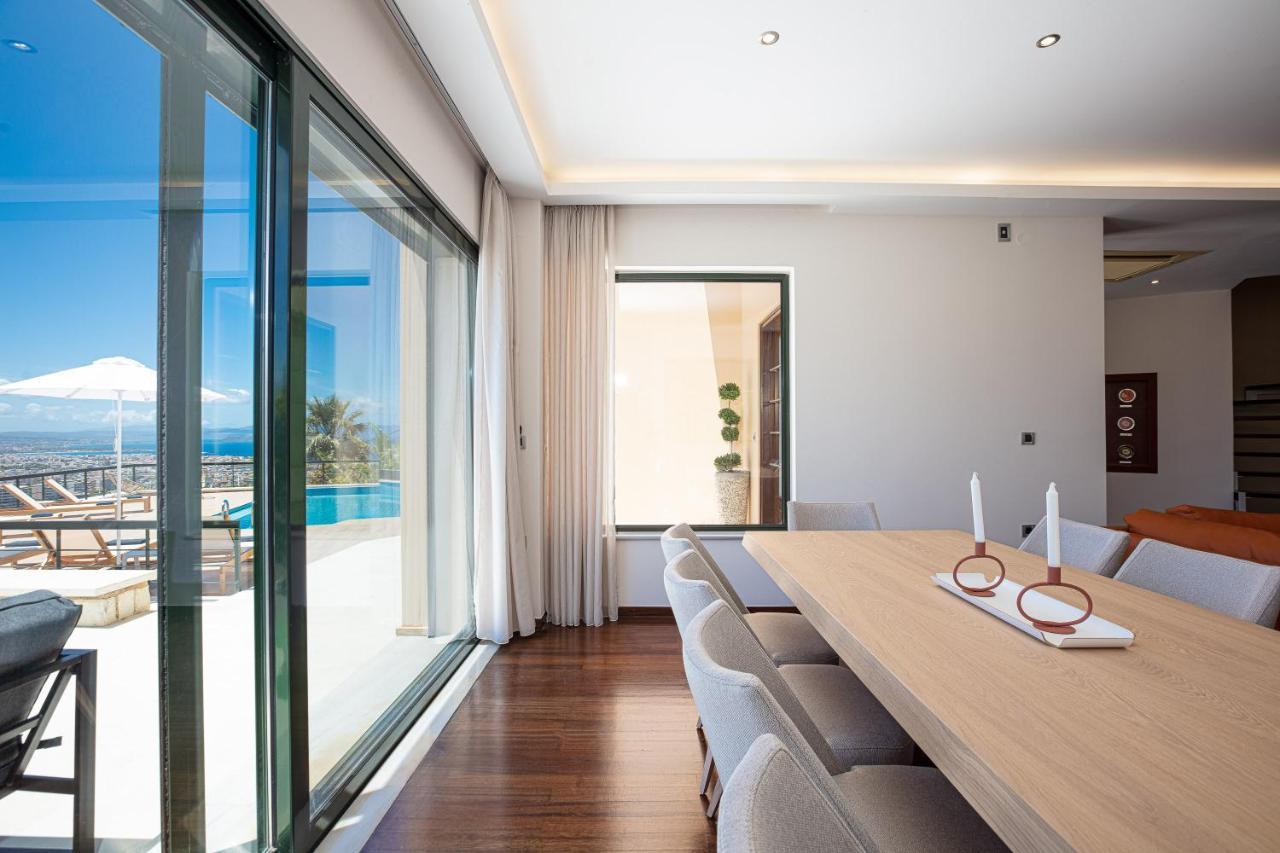 View - Heated Pool & Gym - Majestic Views - 5 Min Drive From Center