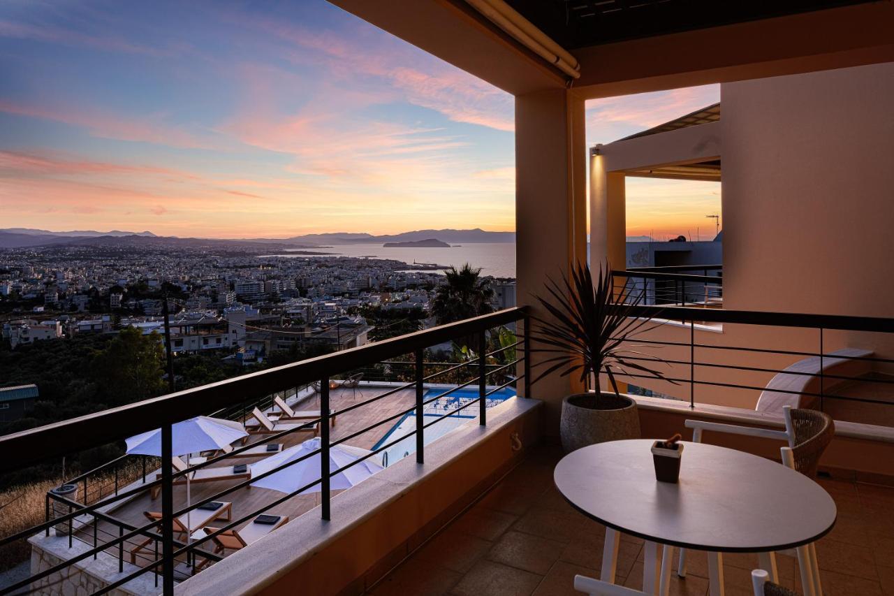 View - Heated Pool & Gym - Majestic Views - 5 Min Drive From Center