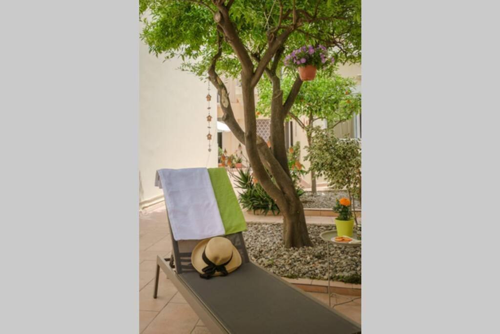 Holiday home Family W. Yard In Beating Heart Of Old Town Chania (Crete)