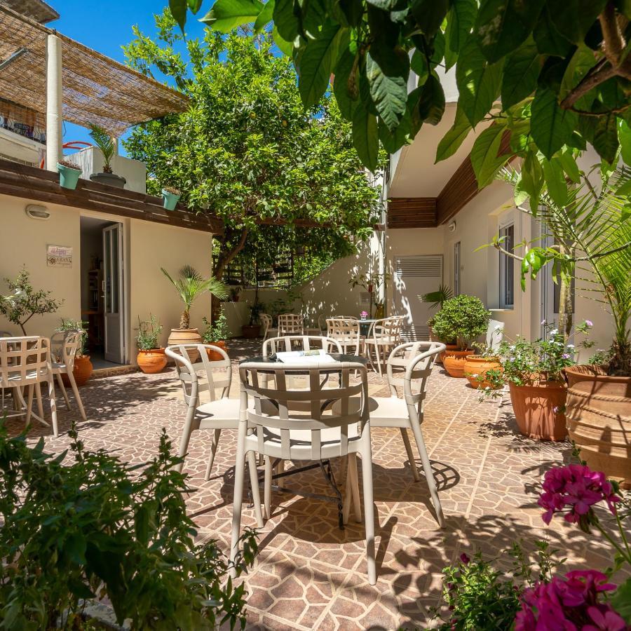 Geana Apartment