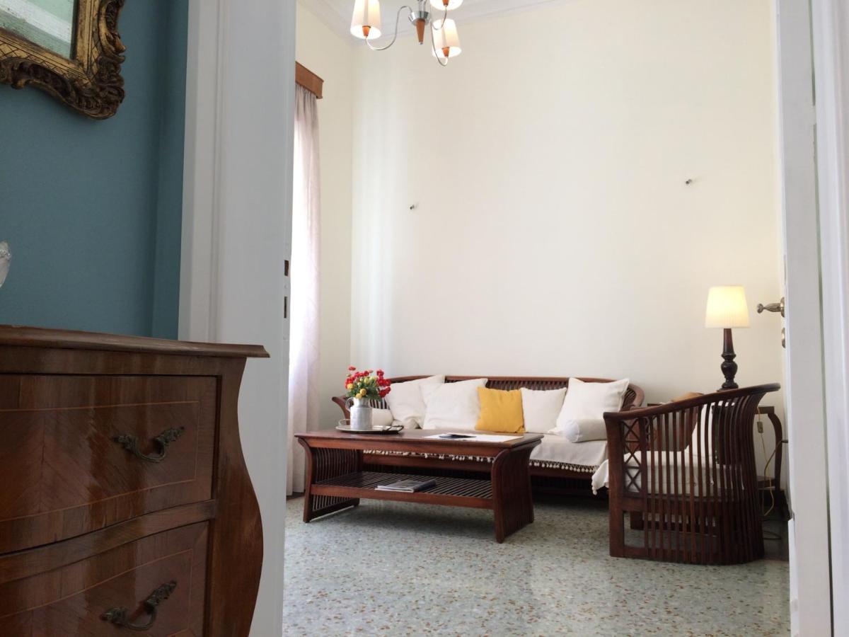 Colorful 110 M2 House In Chania Center! Chania (Crete)