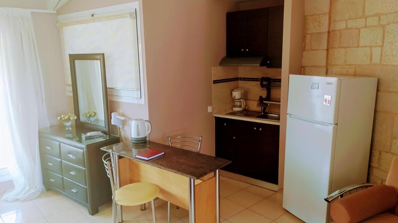 Hotel Girogiali - Adults Only Chrissi Akti Chania