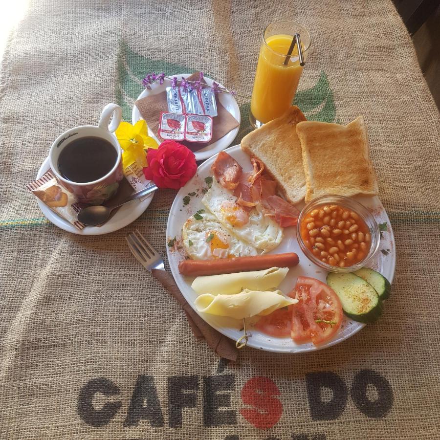 Mmebassia Bed & Breakfast