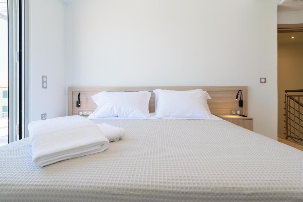 Katakis Luxuryvillas * Chania (Crete)
